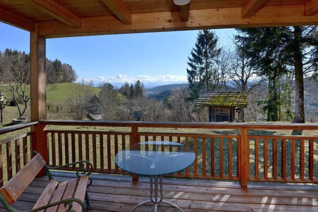Ferienwohnung Karawankenblick Bach  ภายนอก รูปภาพ