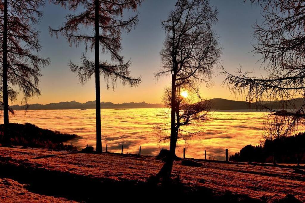 Ferienwohnung Karawankenblick Bach  ภายนอก รูปภาพ
